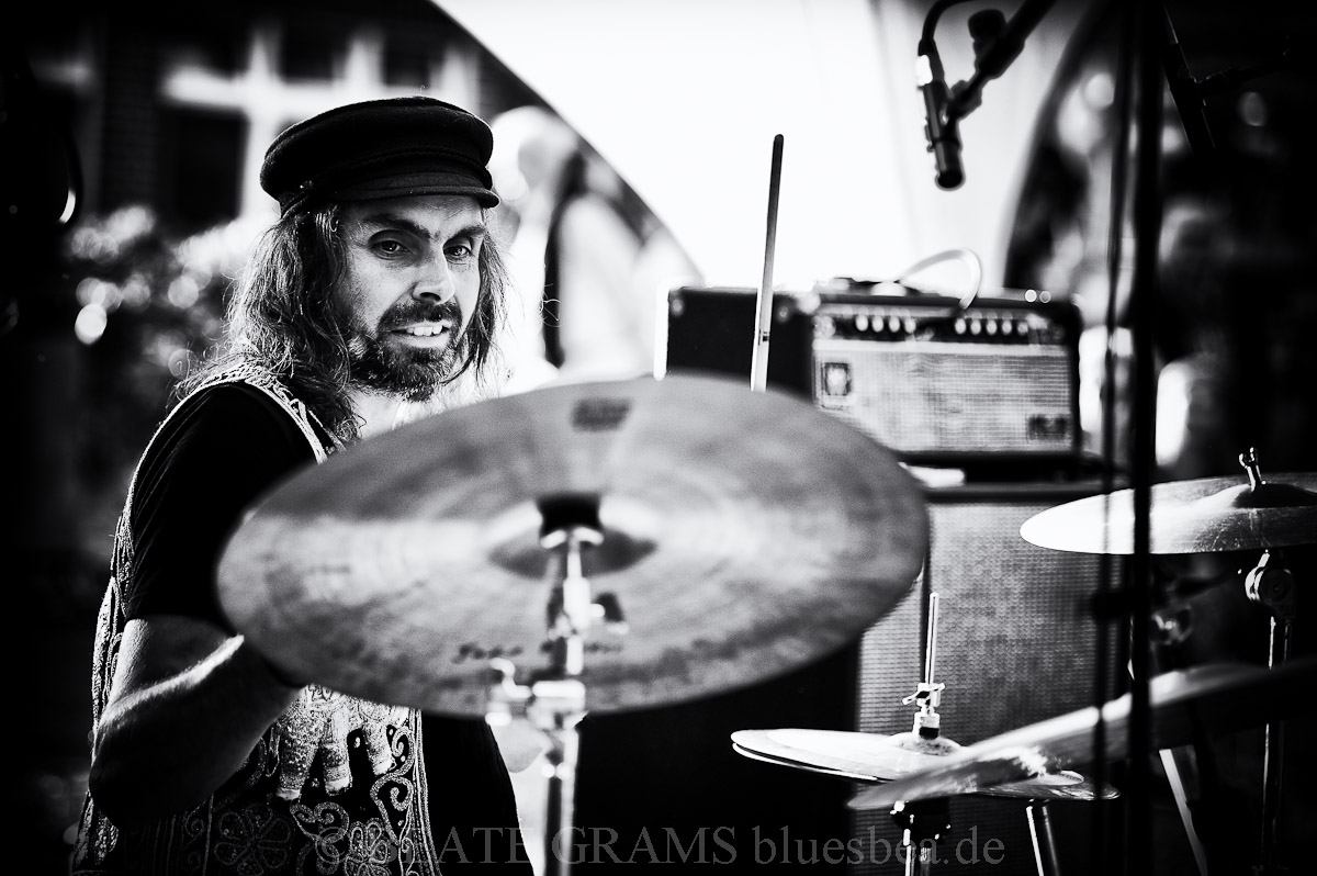 MEENA CRYLE & The Chris Fillmore Band 2019
