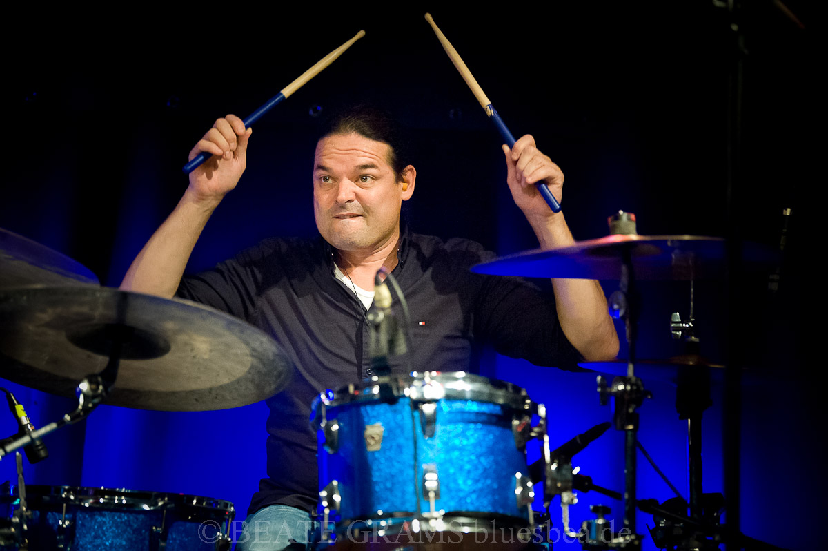 Julian Sas & Band "Stand Your Ground Tour 2019" - 22.09.2019 Kiel Räucherei