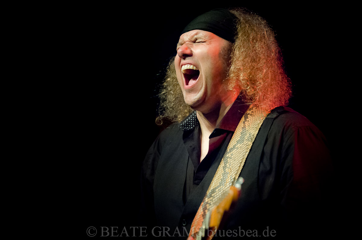 Julian Sas & Band "Stand Your Ground Tour 2019" - 22.09.2019 Kiel Räucherei