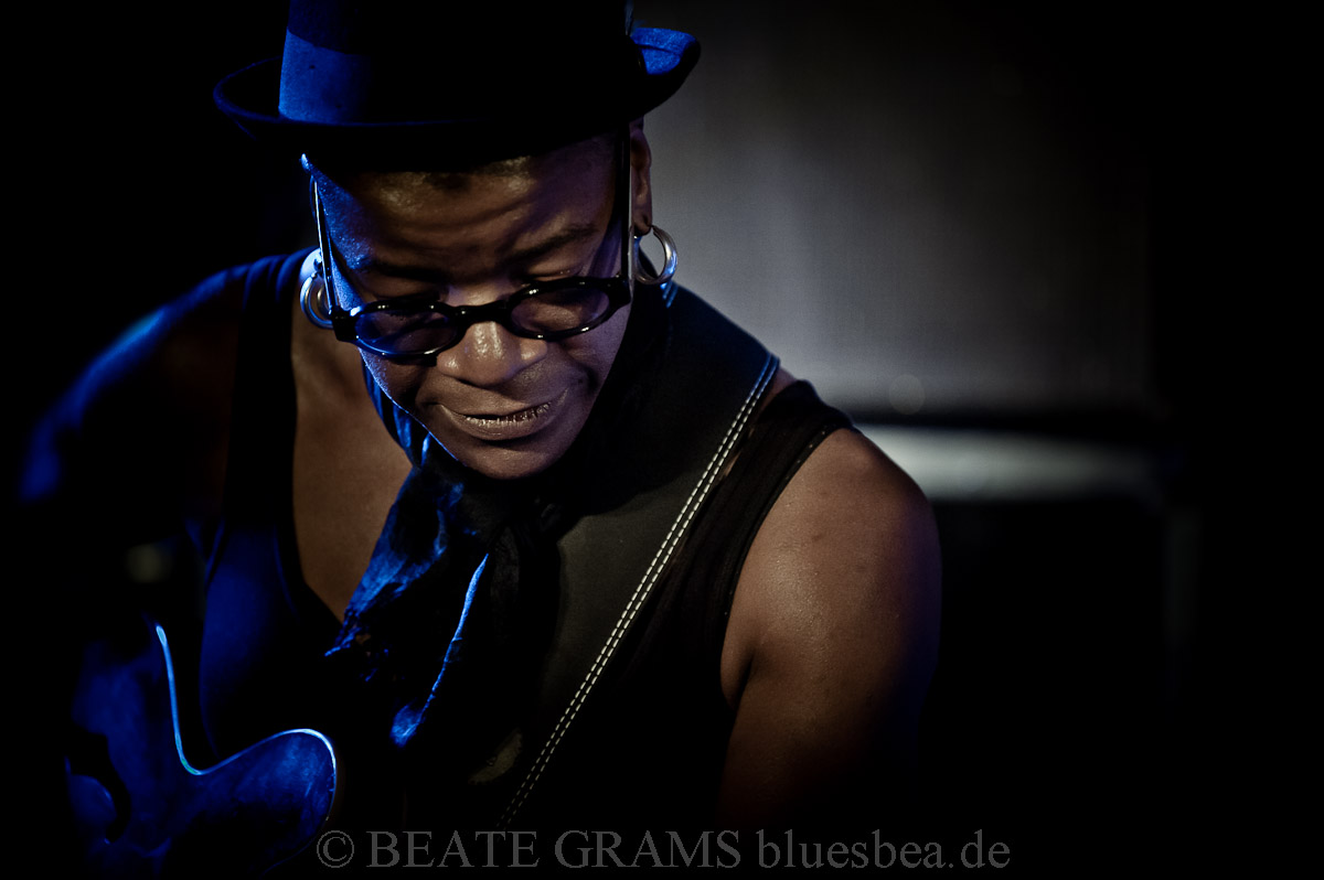 Cécile Doo Kingué - 25.10.2019 Hamburg Blues Nights 