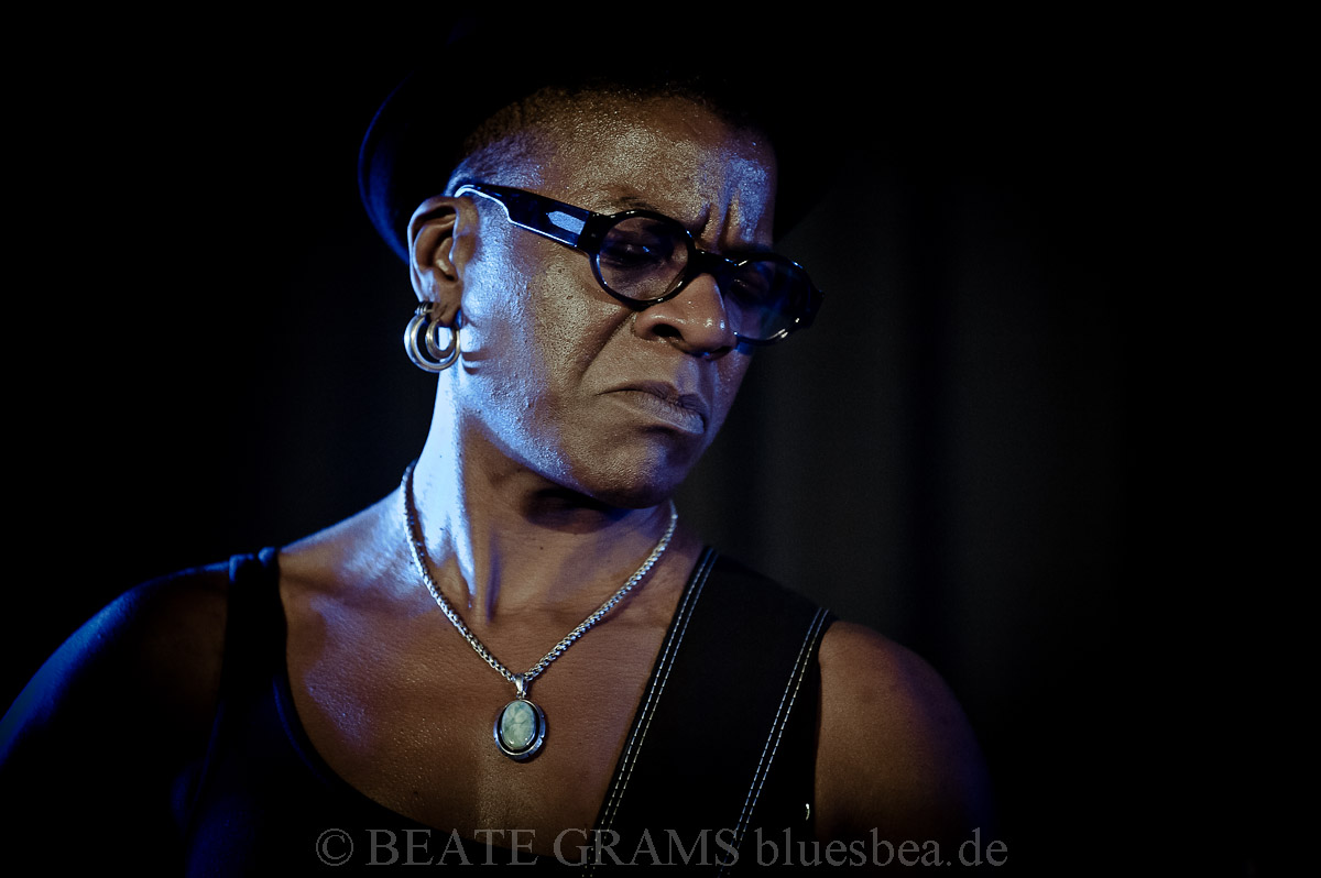 Cécile Doo Kingué - 25.10.2019 Hamburg Blues Nights 