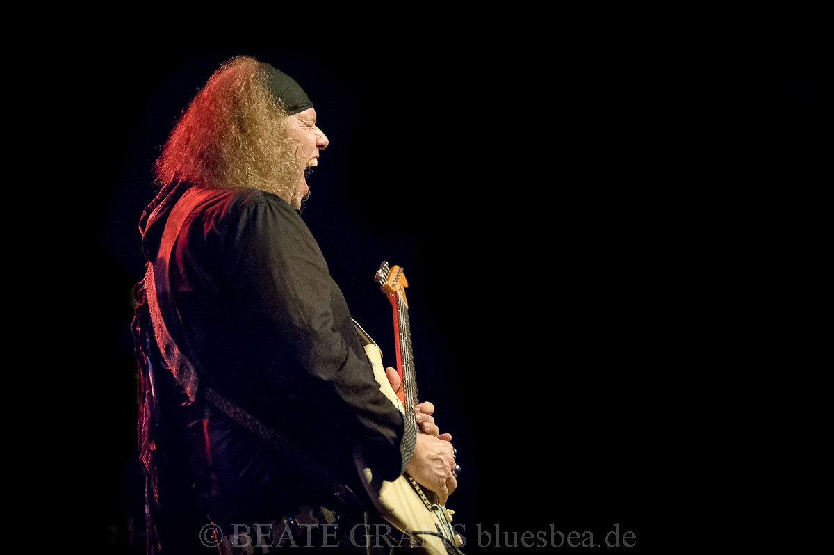 Julian Sas & Band "Stand Your Ground Tour 2019" - 22.09.2019 Kiel Räucherei