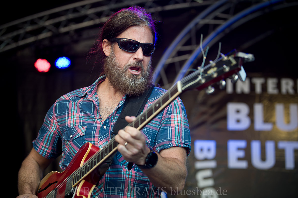 Dustin Arbuckle & The Damnations - BluesFestivalEutin 2019