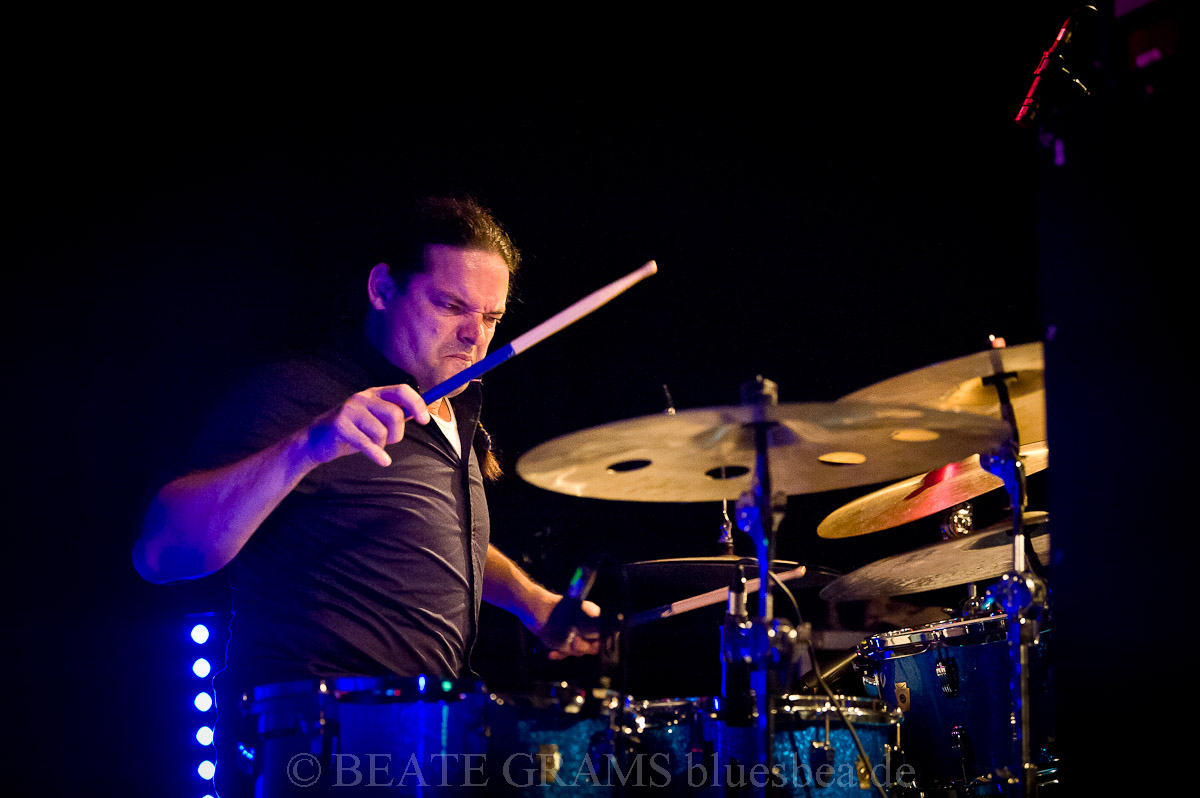 Julian Sas & Band "Stand Your Ground Tour 2019" - 22.09.2019 Kiel Räucherei