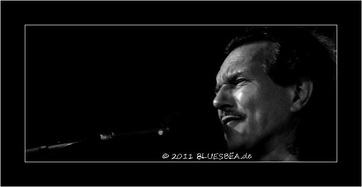 Hans Theessink - 29. Juli 2011 Flensburg, Roter Hof
