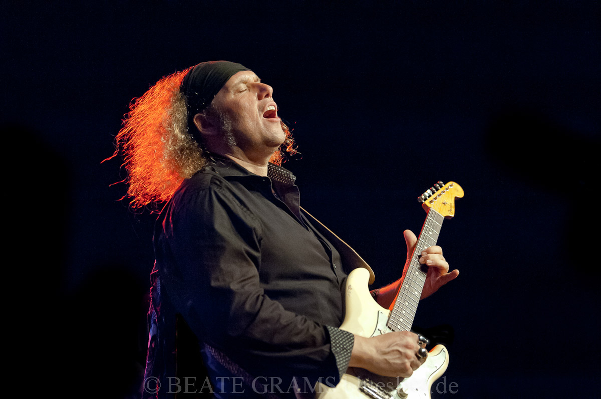 Julian Sas & Band "Stand Your Ground Tour 2019" - 22.09.2019 Kiel Räucherei