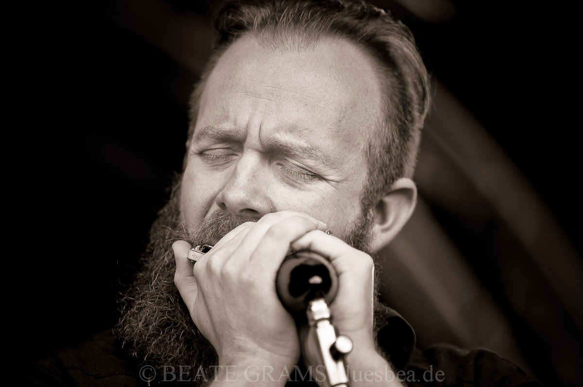 Dustin Arbuckle & The Damnations - BluesFestivalEutin 2019
