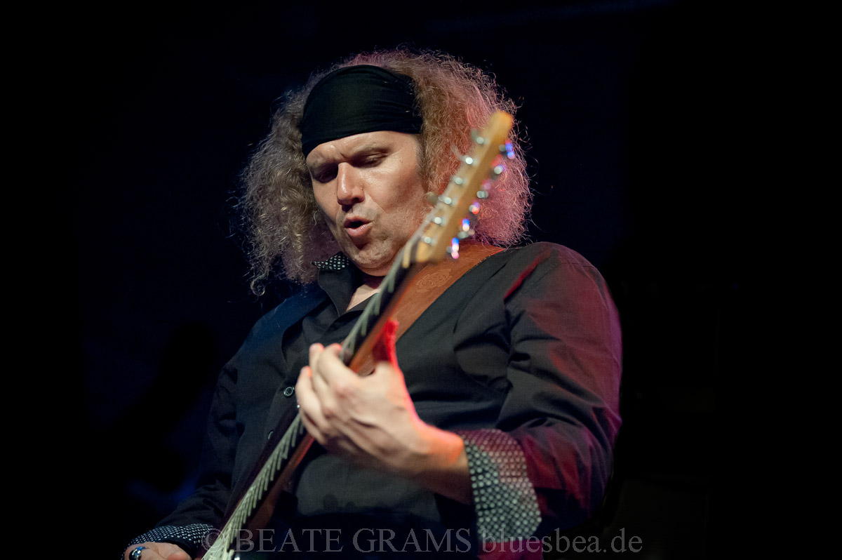 Julian Sas & Band "Stand Your Ground Tour 2019" - 22.09.2019 Kiel Räucherei
