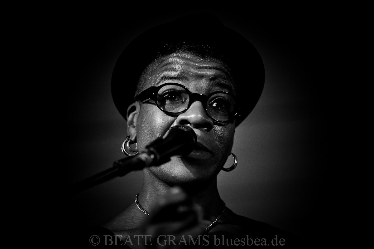 Cécile Doo Kingué - 25.10.2019 Hamburg Blues Nights 