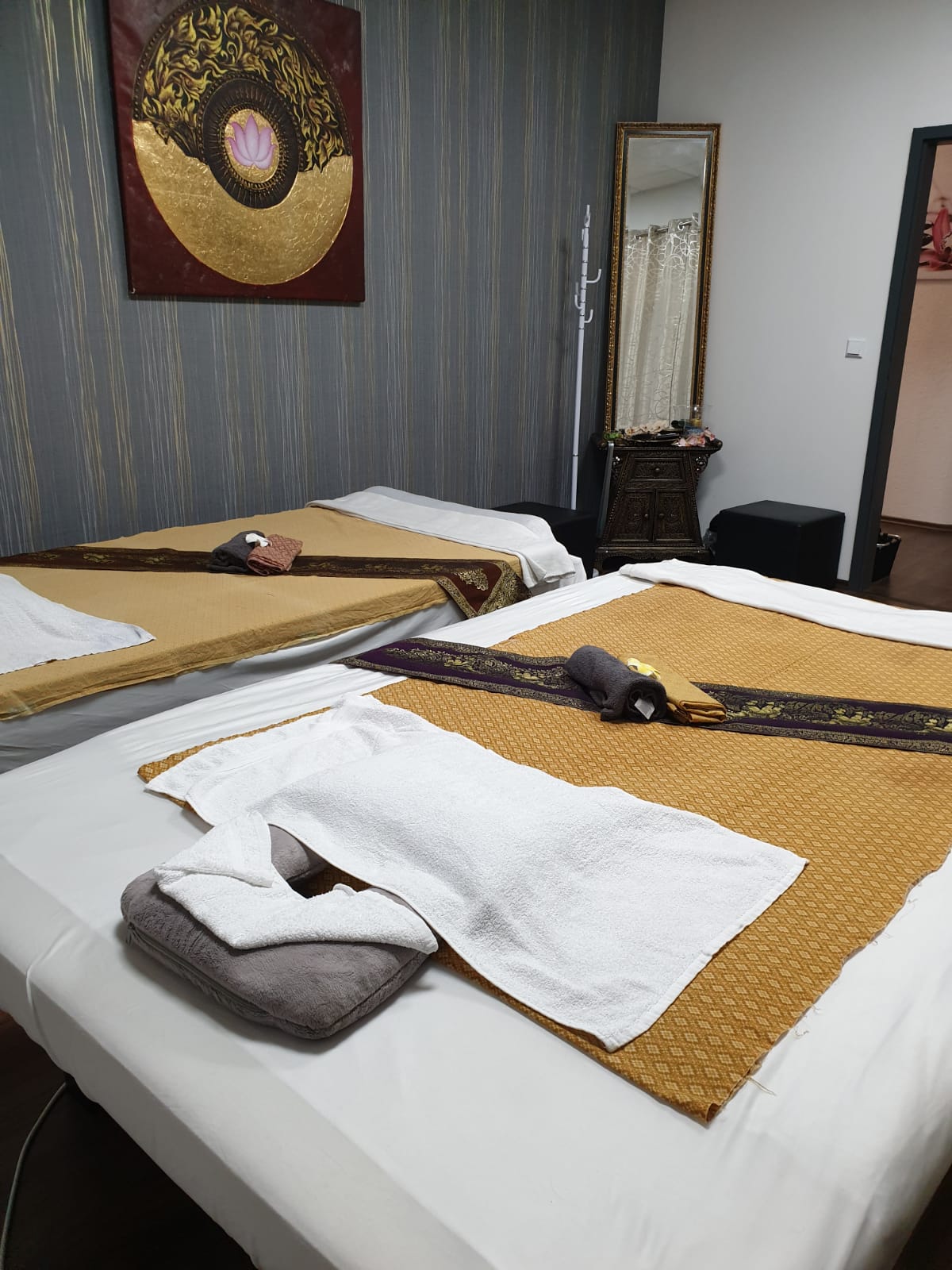 Massagen - phloyphuns Webseite!