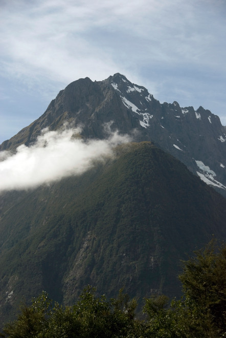 Access Peak (?) (1,865m) from The Chasm car park on the Milford Road in the Cleddau Valley.