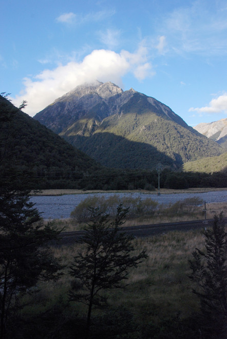 The Mingha River and Mt Williams (1718m/5636ft) in early evening light in late March 