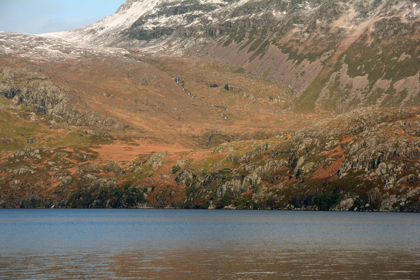 Slioch and Loch Maree showing the meeting of the Torridon Sandstones and the ancient underlying Lewisian Gneiss (formed 3 - 1.7 billion years ago). 