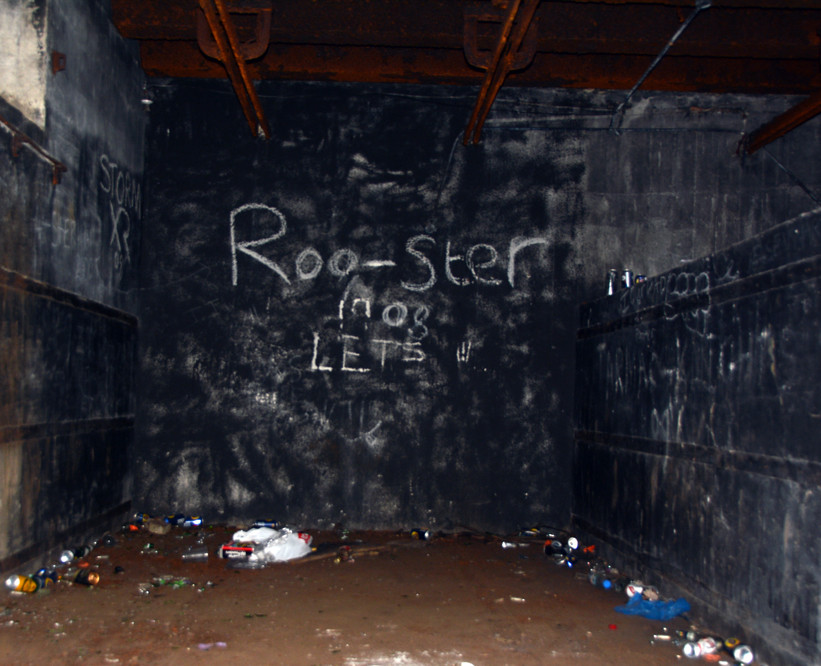 Roo-ster: the left-hand side of the right tunnel depot.