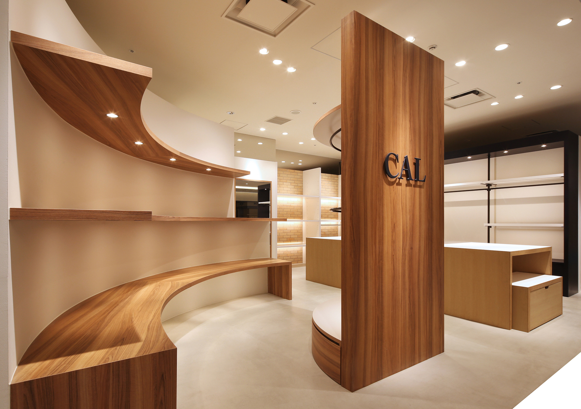 CAL博多マルイ店様　【新装／設計・施工】