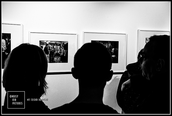 Exposition photos sur le photographe Doisneau mise en images par Noisy Kid Pictures au coeur de Bruxelles