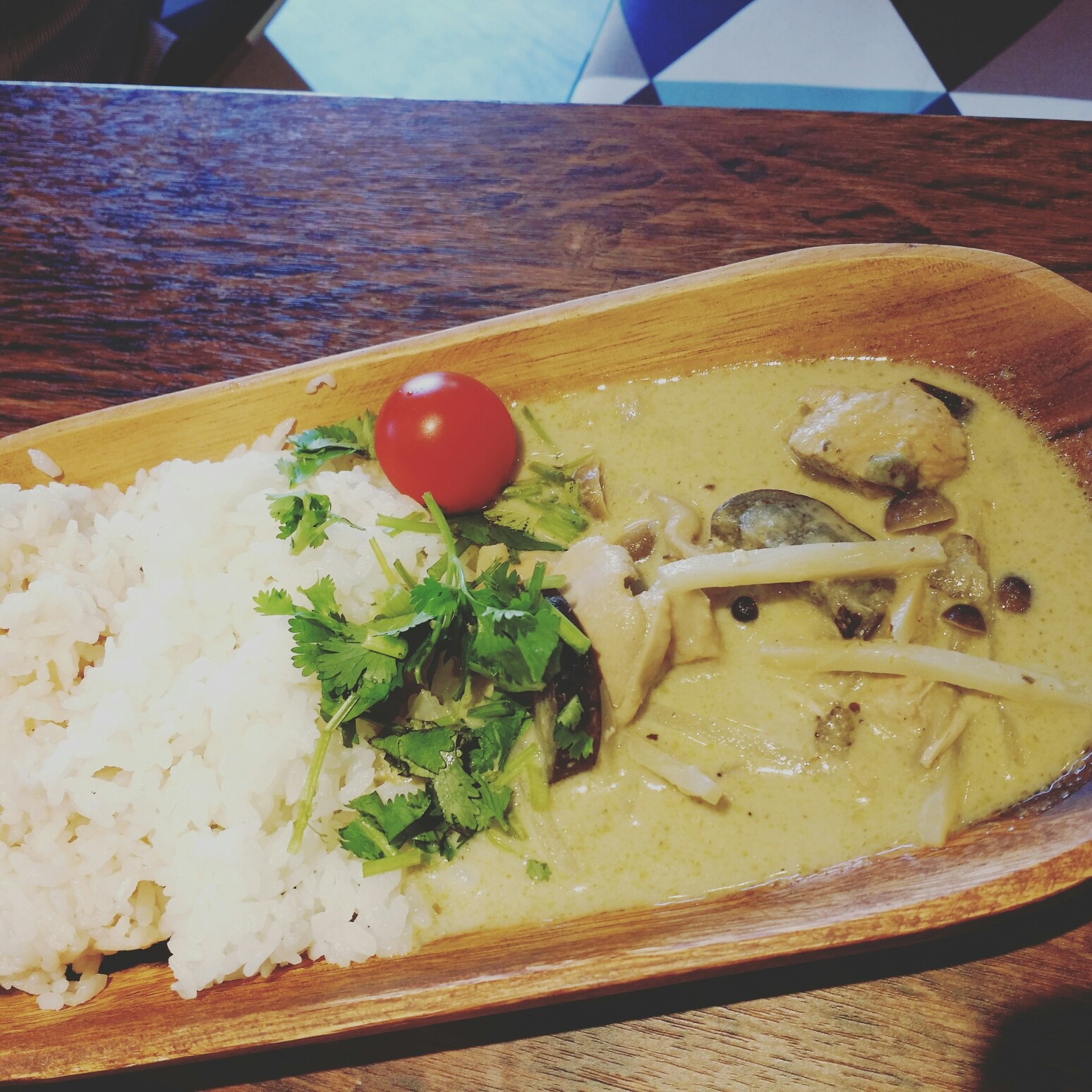 楽茶CafeＫＡＮＩＮ