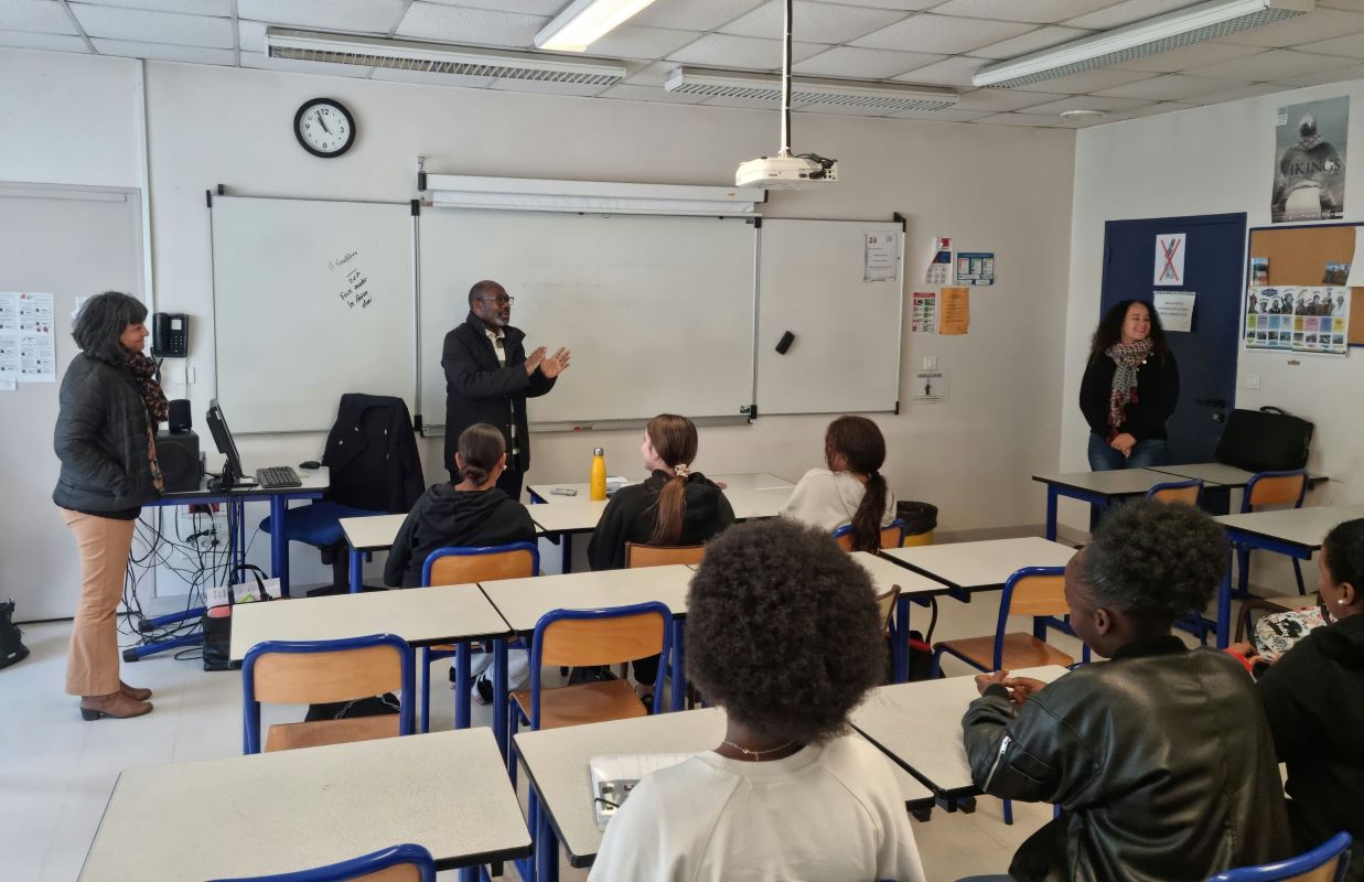 "Donne un avenir à ton bac pro", une aide bienvenue pour trouver un  stage
