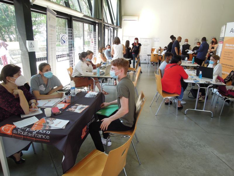 Un forum à Saint-Nazaire pour trouver un emploi ou une formation 