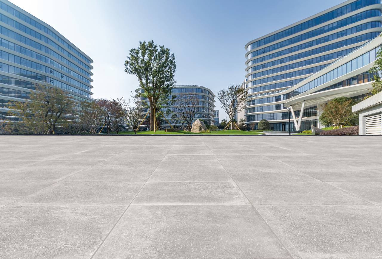 terrasse sur plot Bestile Pizarra Gris