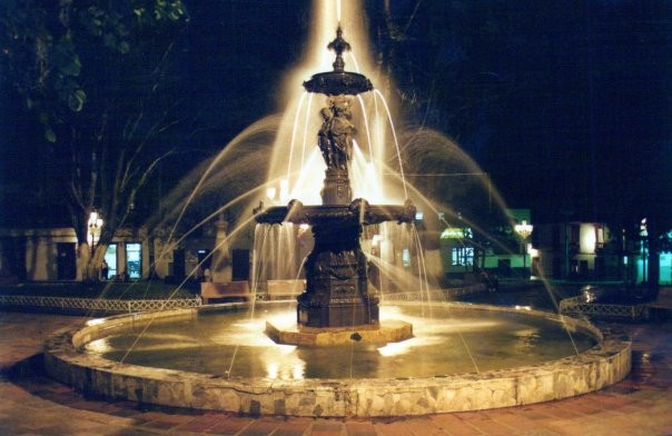 Fuente Plaza