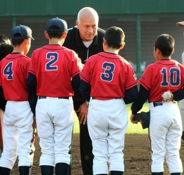 Nella foto Cal Ripken Jr durante un Camp