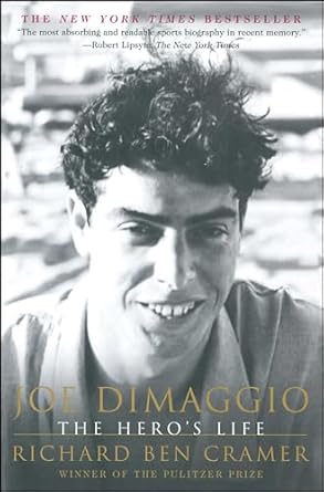 La copertina di "Joe DiMaggio: The Hero's Life"