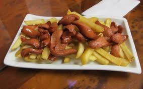 SALCHIPAPAS