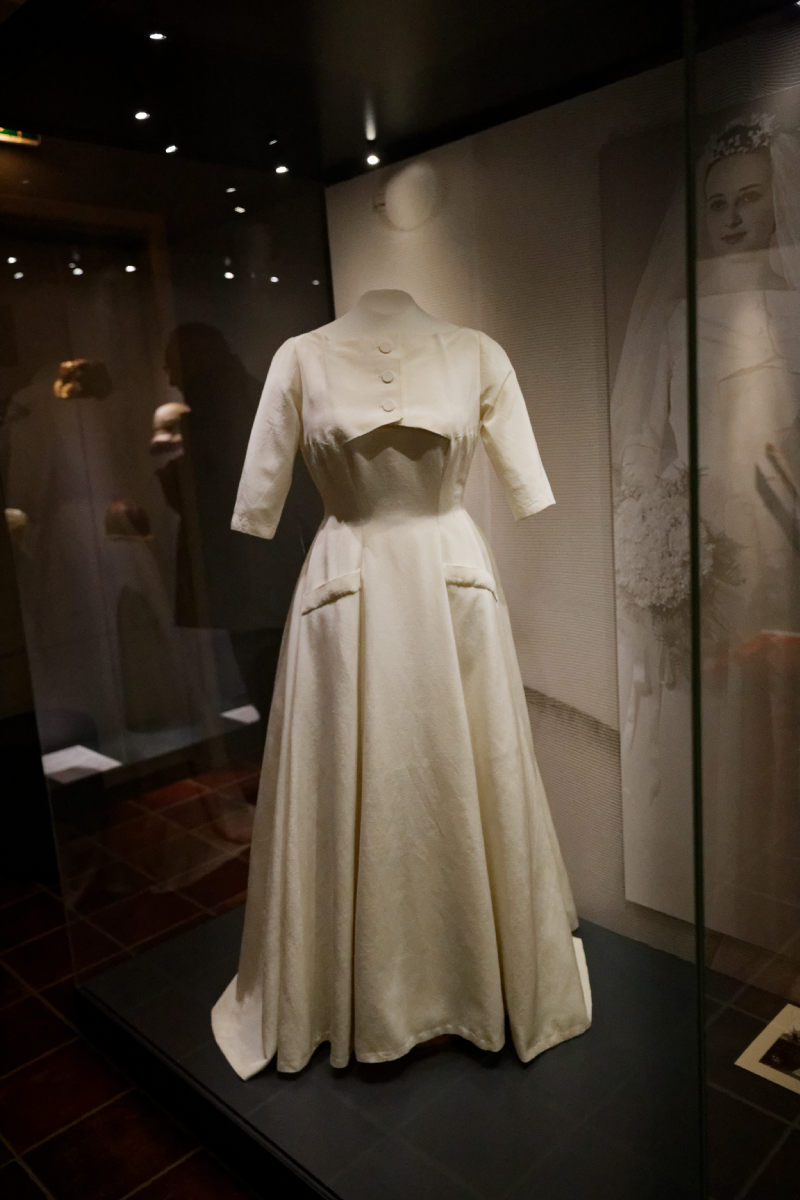 Robe de marié - 1956 Griffe : "Balmain - Paris"