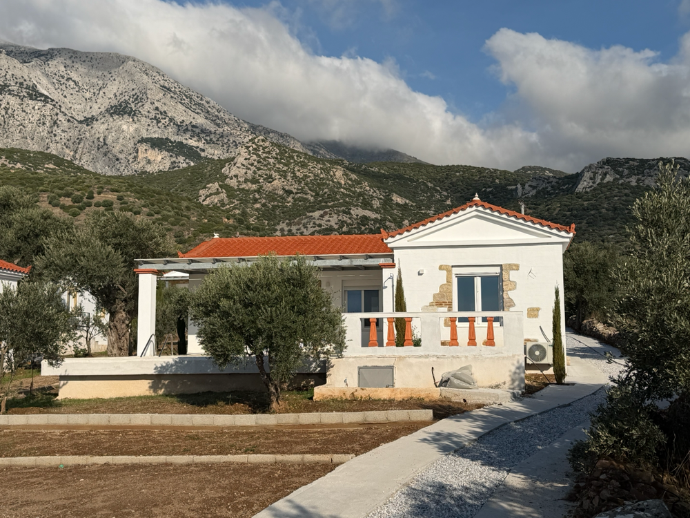 Luxury villa @ Samos (under Construction)