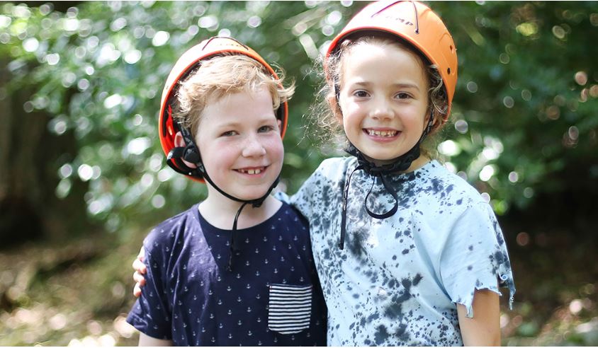 Un séjour junior “multi-activités” pour Bertille, 10 ans et son frère Théodore, 8 ans : une première expérience en toute confiance !