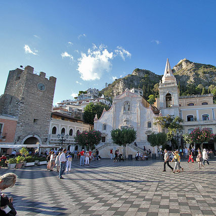 Taormina der Hauptplatz