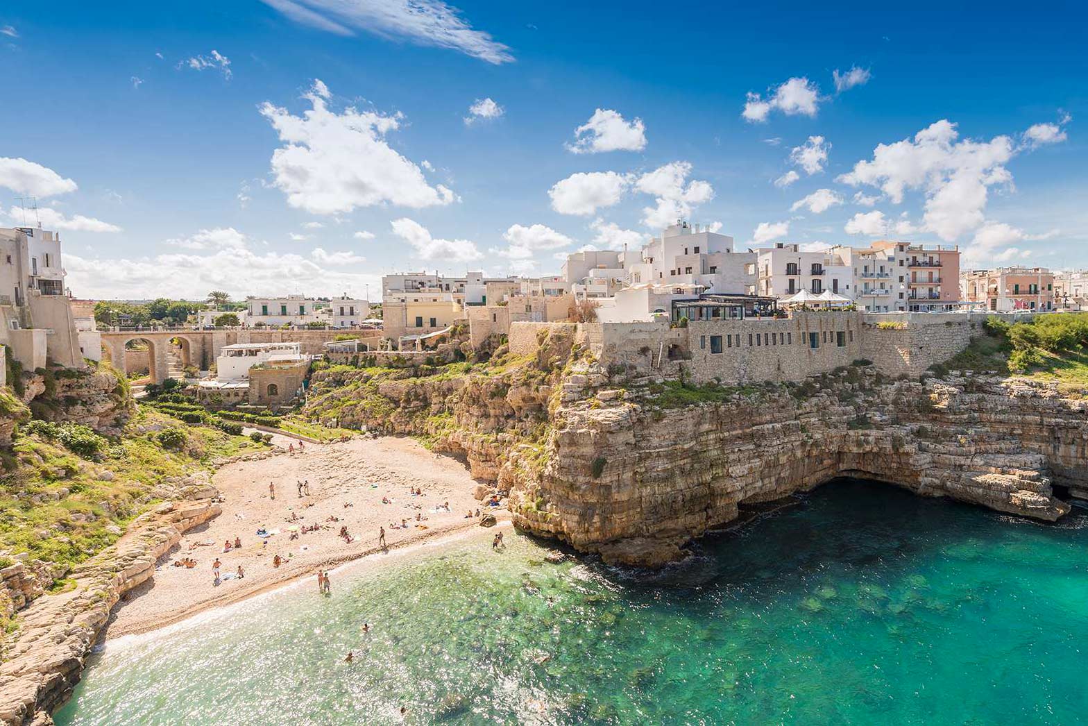 Polignano une jument