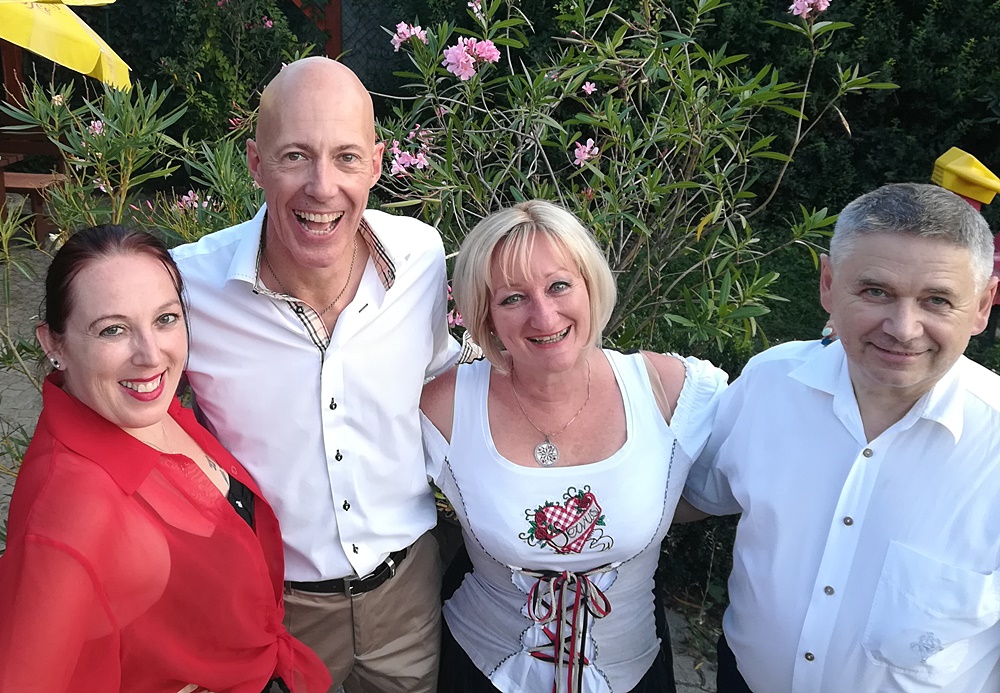 Sommerfest des KOBV - Der Behindertenverband OG Gänserndorf - Wienerlieder und Evergreens mit dem SingingDREAMTeam und Michael Perfler 2018