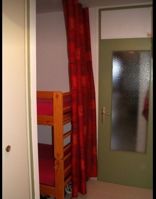 Cabine (couloir entrée)