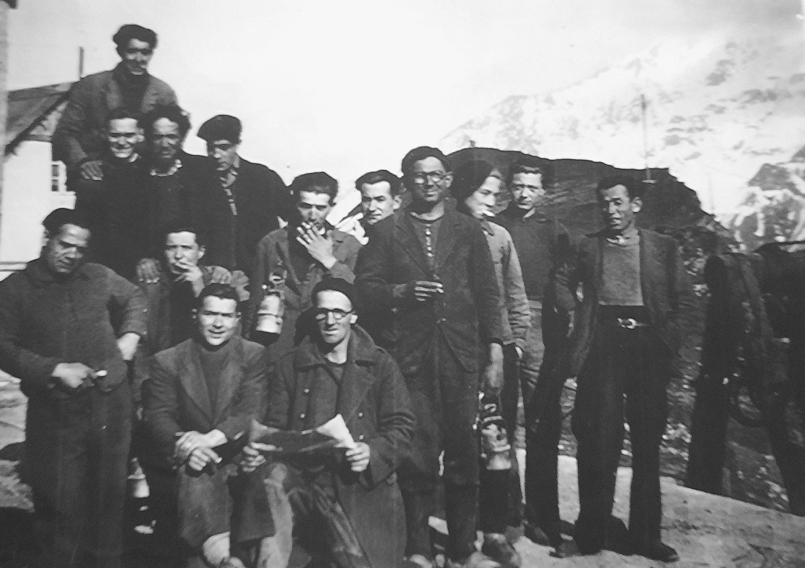 Travailleurs étrangers du Bentaillou en 1944 