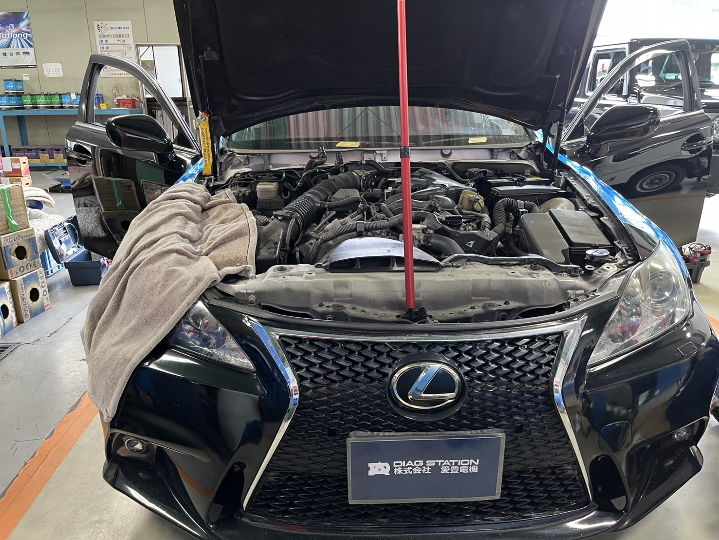 車のエアコンが冷えない…それ故障かも？カーエアコン修理で快適な愛車に【愛豊電機】