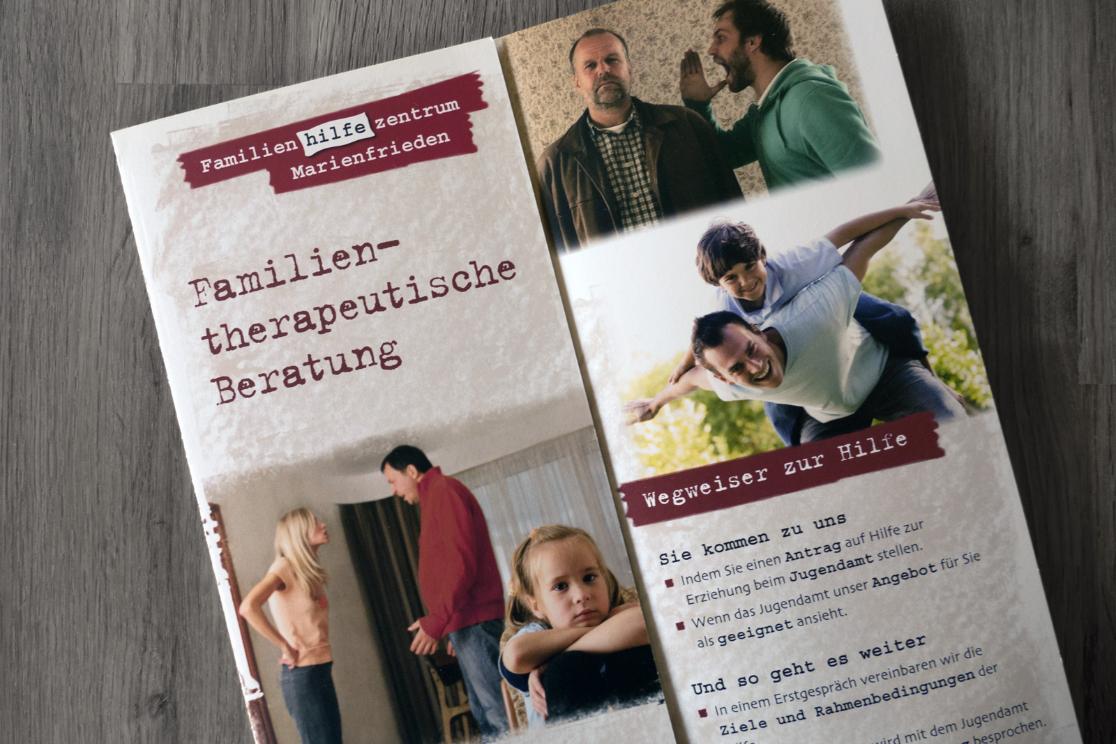 SKF (Sozialdienst katholischer Frauen): Flyer zum Thema familientherapeutische Beratung