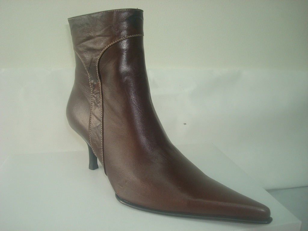 REF: 919 CORTA