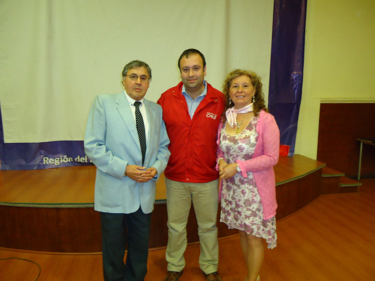 Leopoldo Candia Delgado (izquierda) Wladimir Román (centro) Mónica Meneses Allende (derecha) 2013
