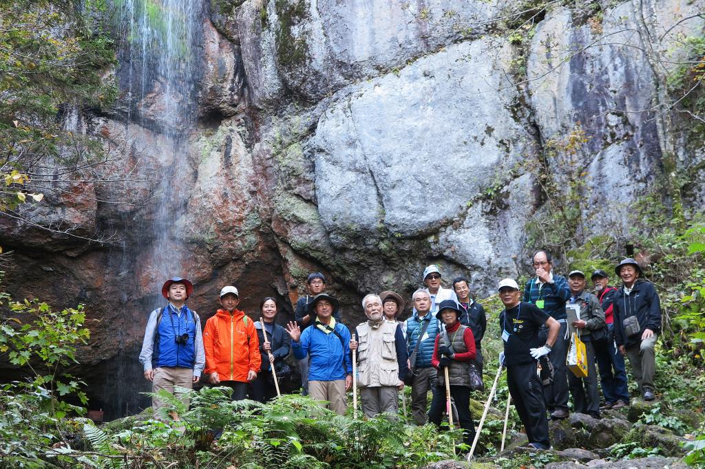 山彦の滝で記念撮影