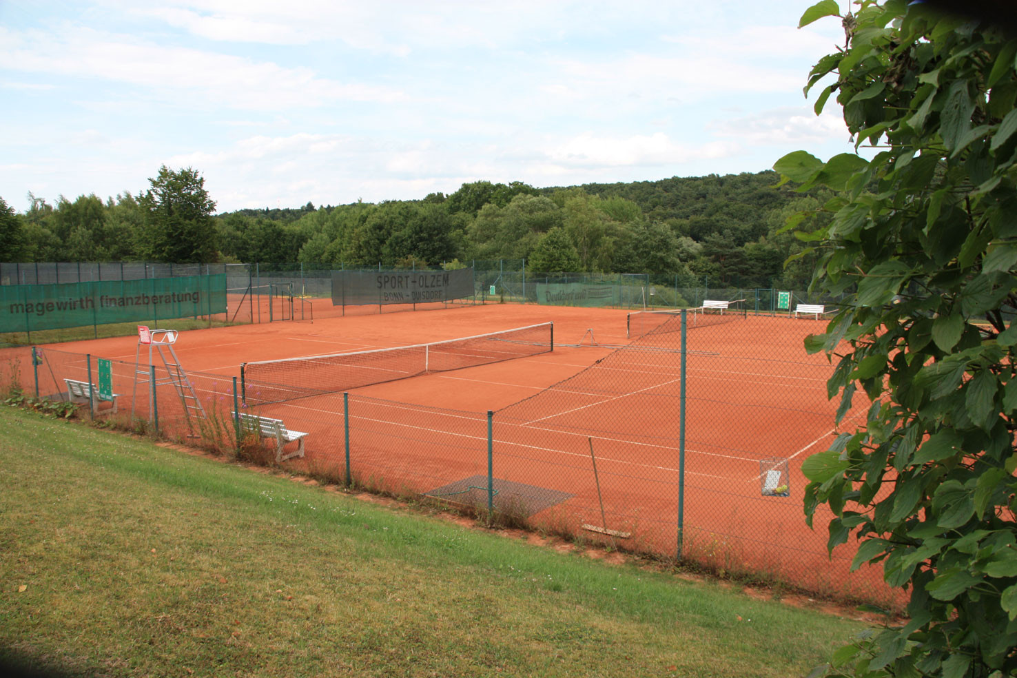 Tennisplätze in Röttgen