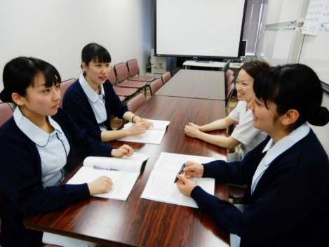 3月6日 卒業式 三重中央医療センター附属 三重中央看護学校 3月6日 卒業式 三重中央医療センター附属 三重中央看護学校