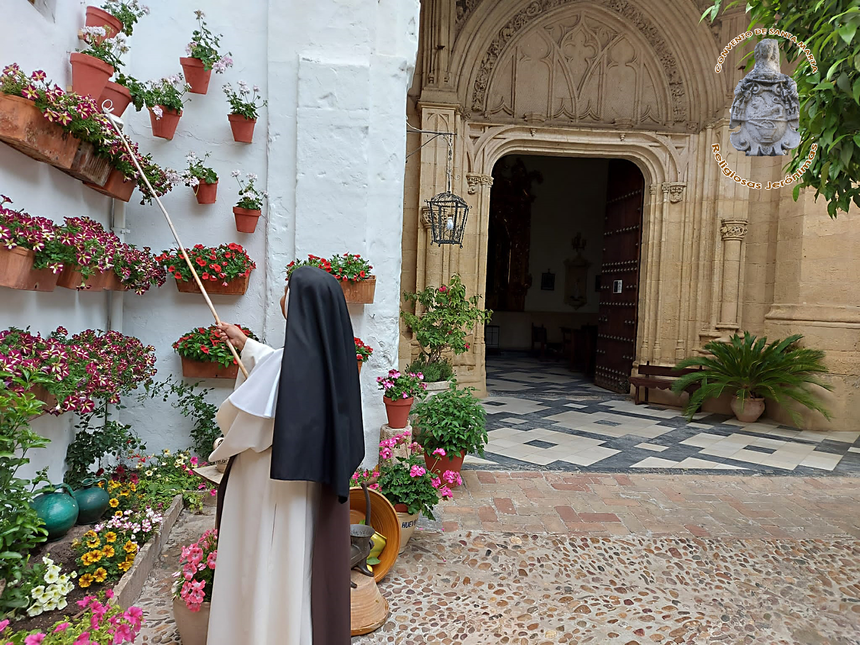 El Patio de Santa Marta gana el concurso popular del diario ABC