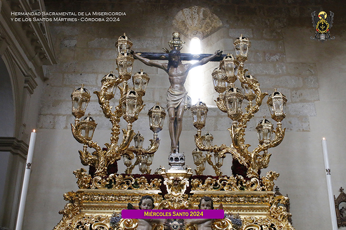 El olor del azahar mojado