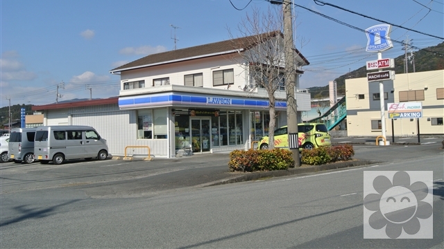 ローソン（駅前店）