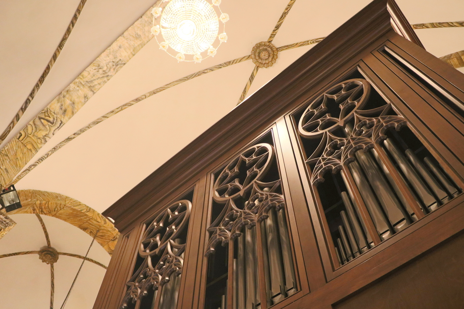 Orgue Inspiration installé à l'église de l'Est (Wangfujing) à Beijing