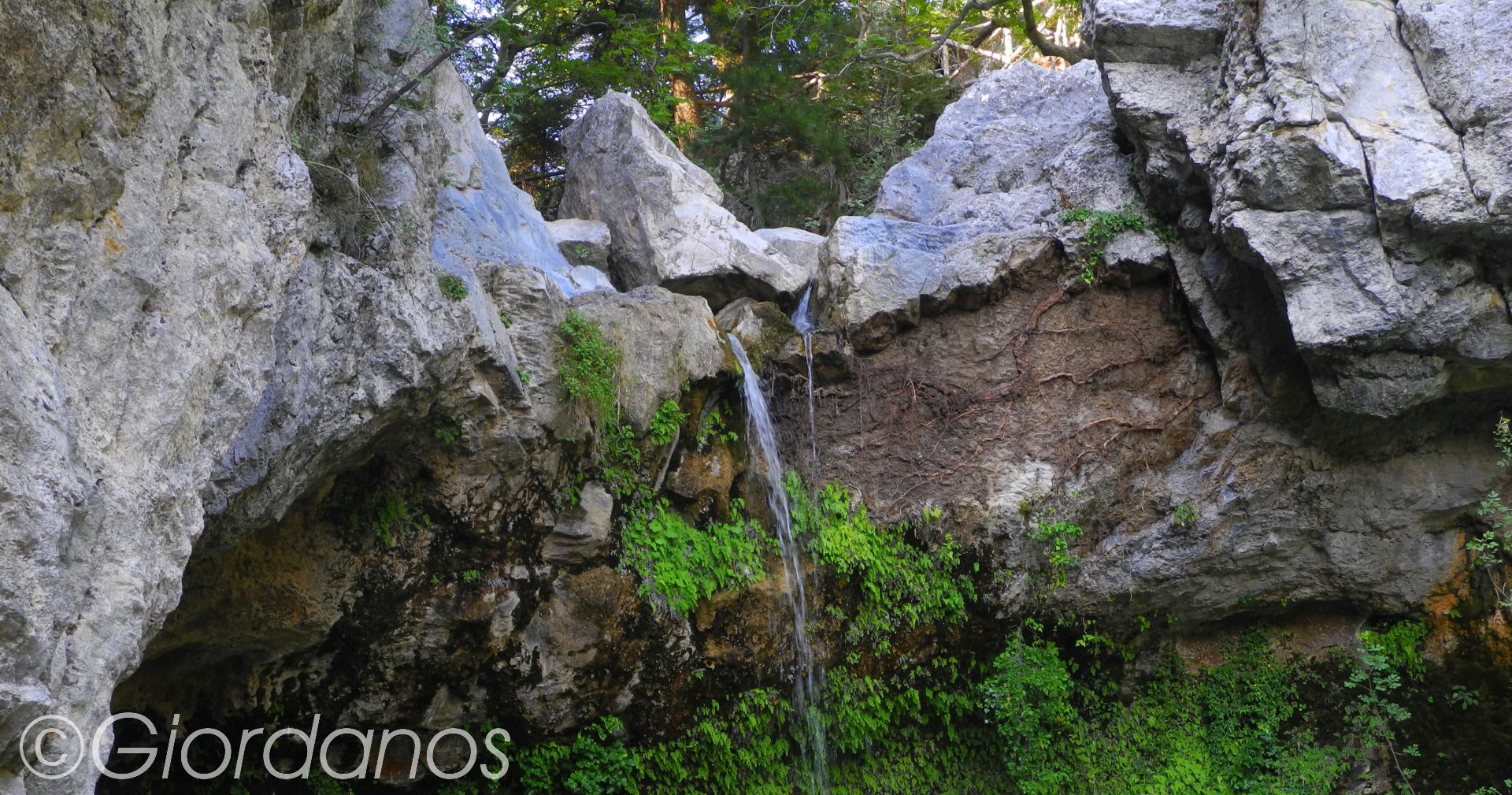 Drimonas Evia Griechenland-Wasserfall 1