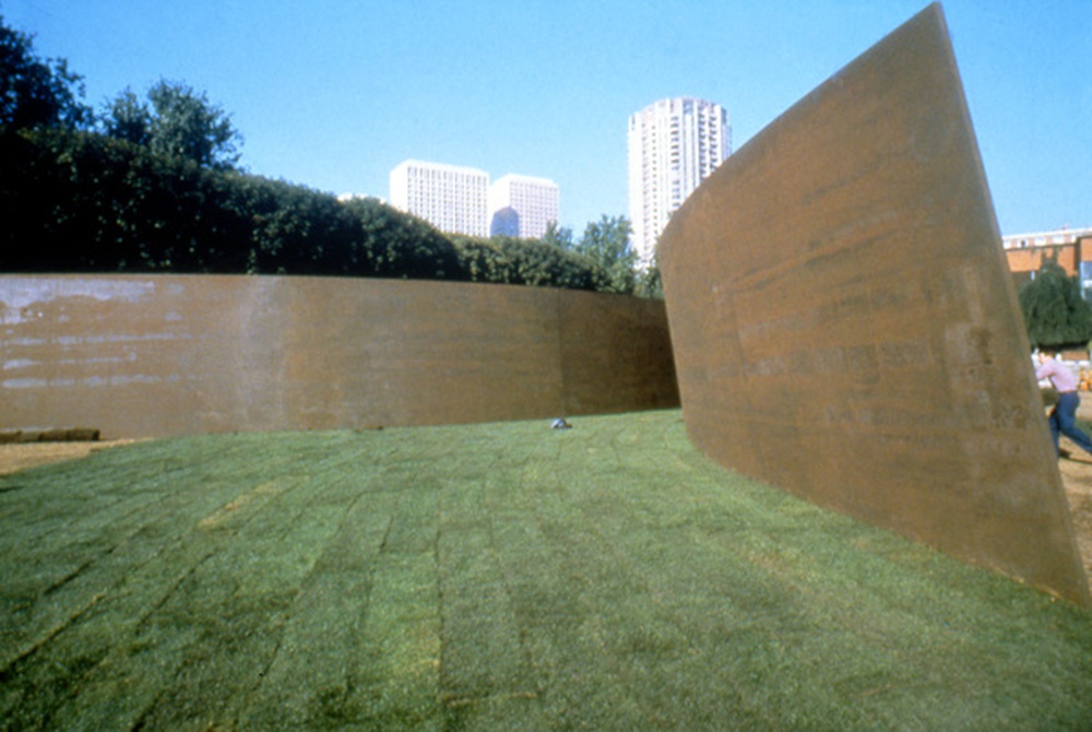 sculpture / Clara-Clara, Richard Serra, Paris, 1983