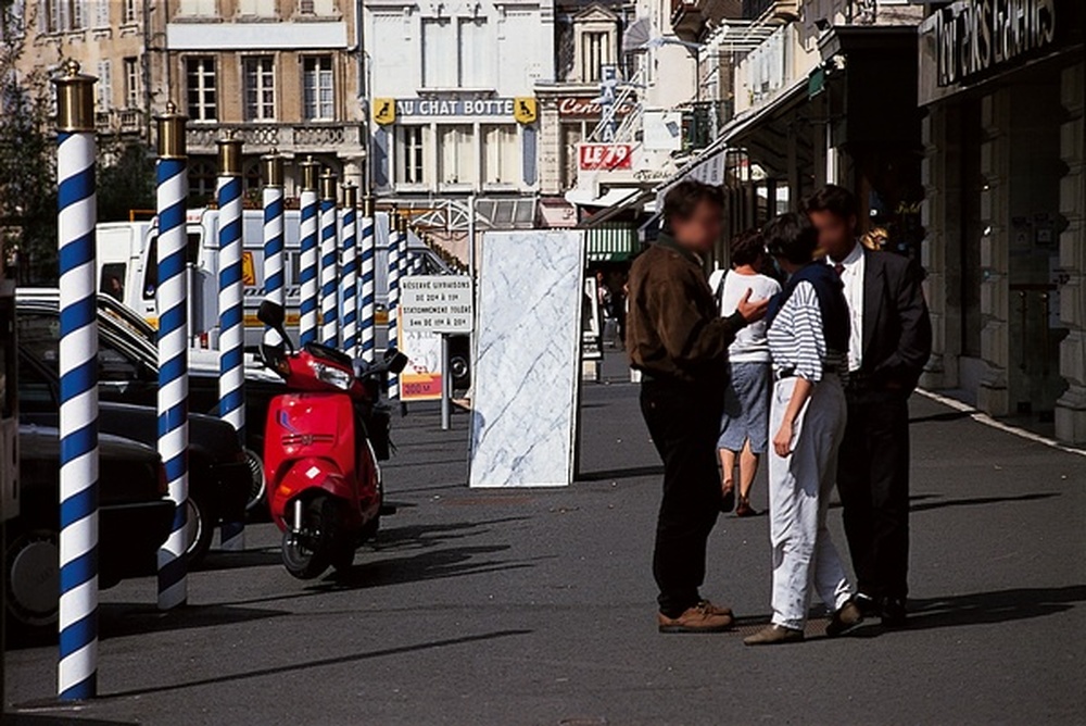 mobilier urbain / Jacques Hondelatte, Niort, 1992